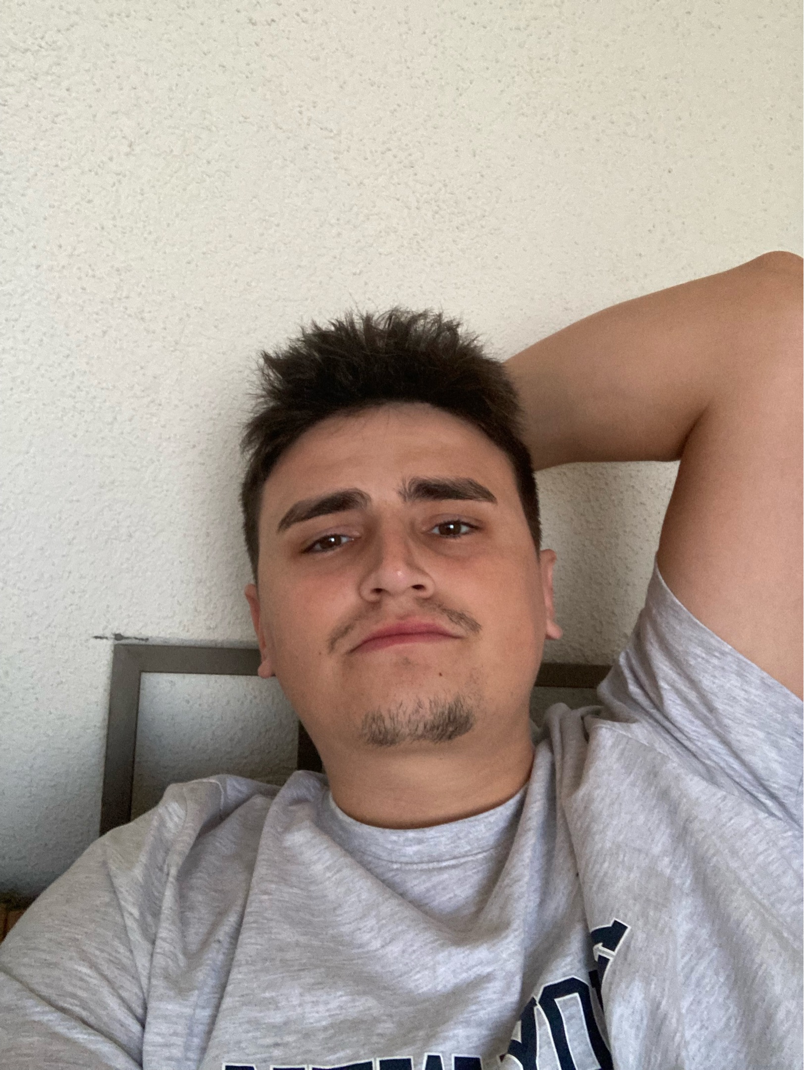 burak.karaaslan