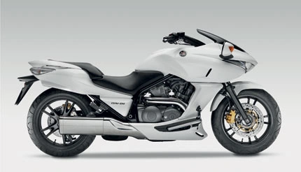 Honda DN - 01 Karşılaştırma 5d927140-c65c-4bb5-aabf-cb7882e80ab6