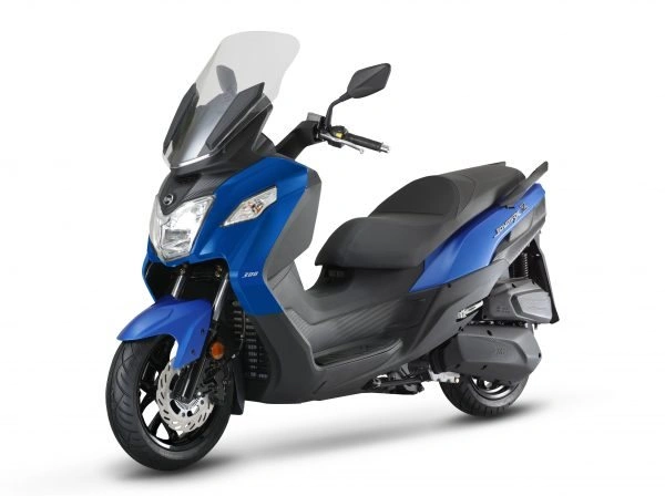 SYM Joymax 250i ABS Karşılaştırma cf1d2570-863a-40f1-bcc7-b5e276d1203e