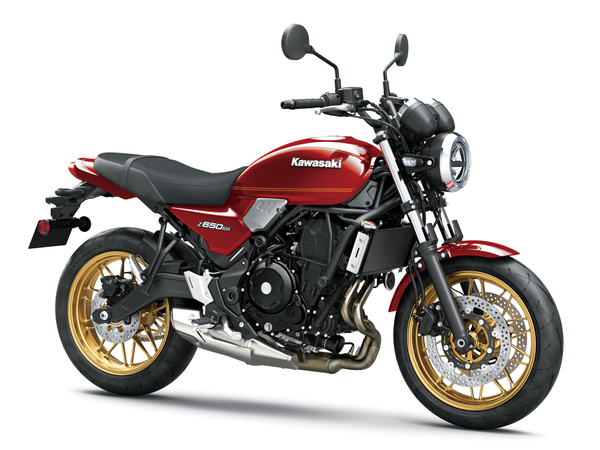 Kawasaki Z 650 RS Karşılaştırma 8906a764-ab57-4dab-bfb4-c558f60ce334